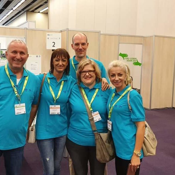 44f5157ee460da860423bf9399fae2ac.0